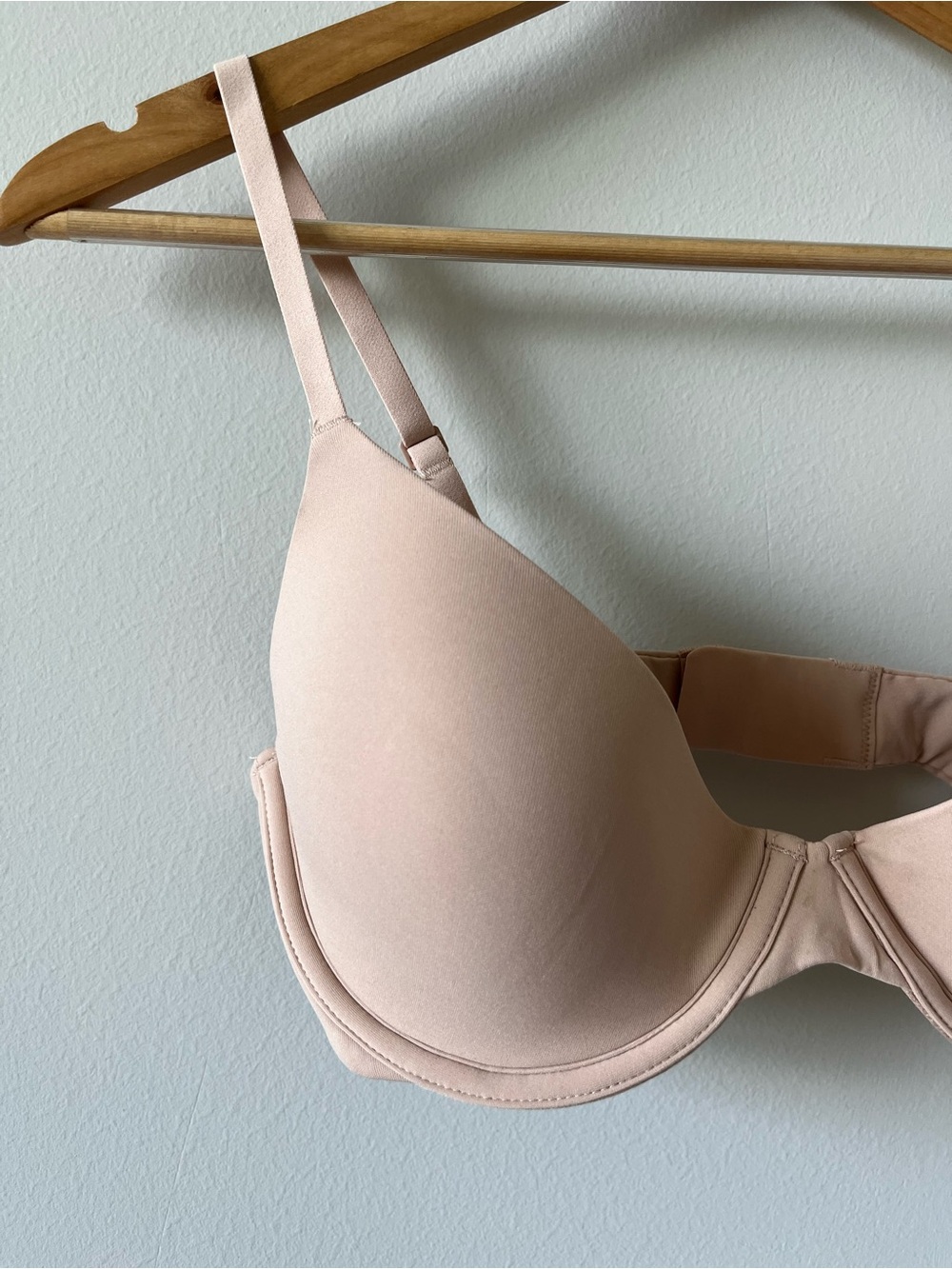SKIMS Fits Everybody Scoop Plunge Bra 34D NWT Mica Color - Picture 2 of 10